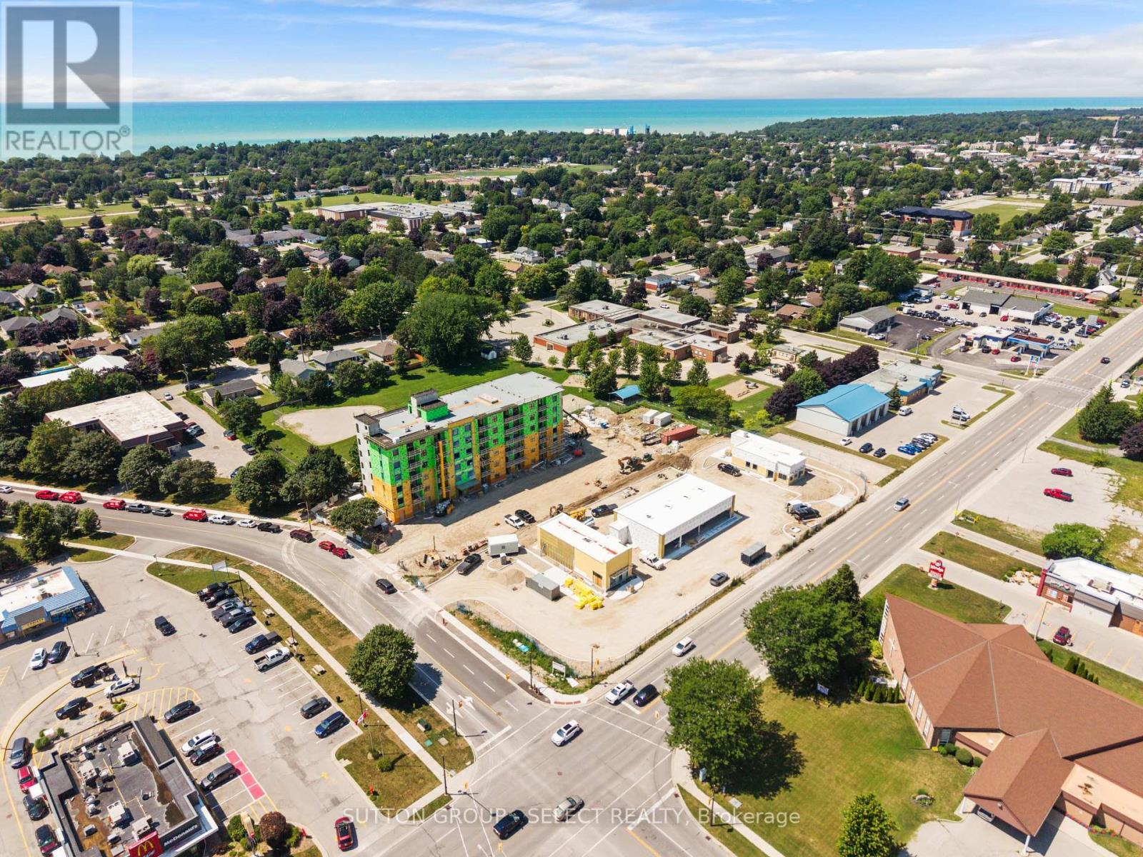 604 - 75 Suncoast Drive, Goderich (Goderich (Town)), ON