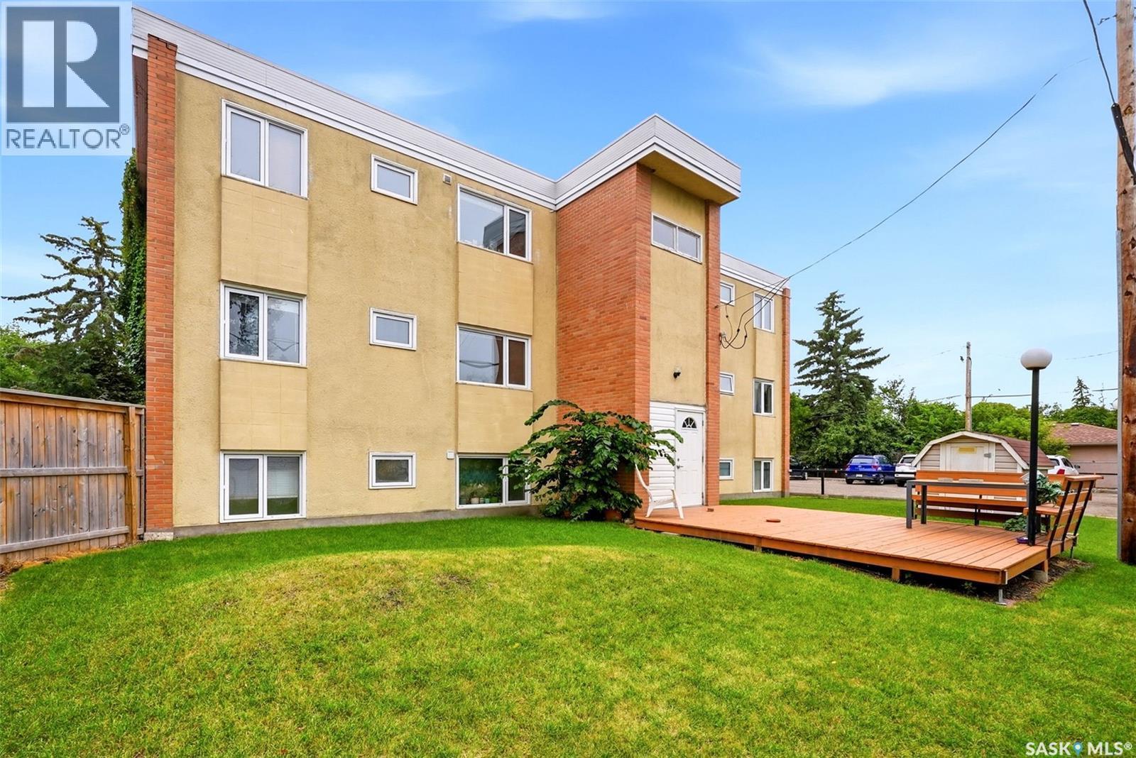 4 6 Neill Place, Regina, SK