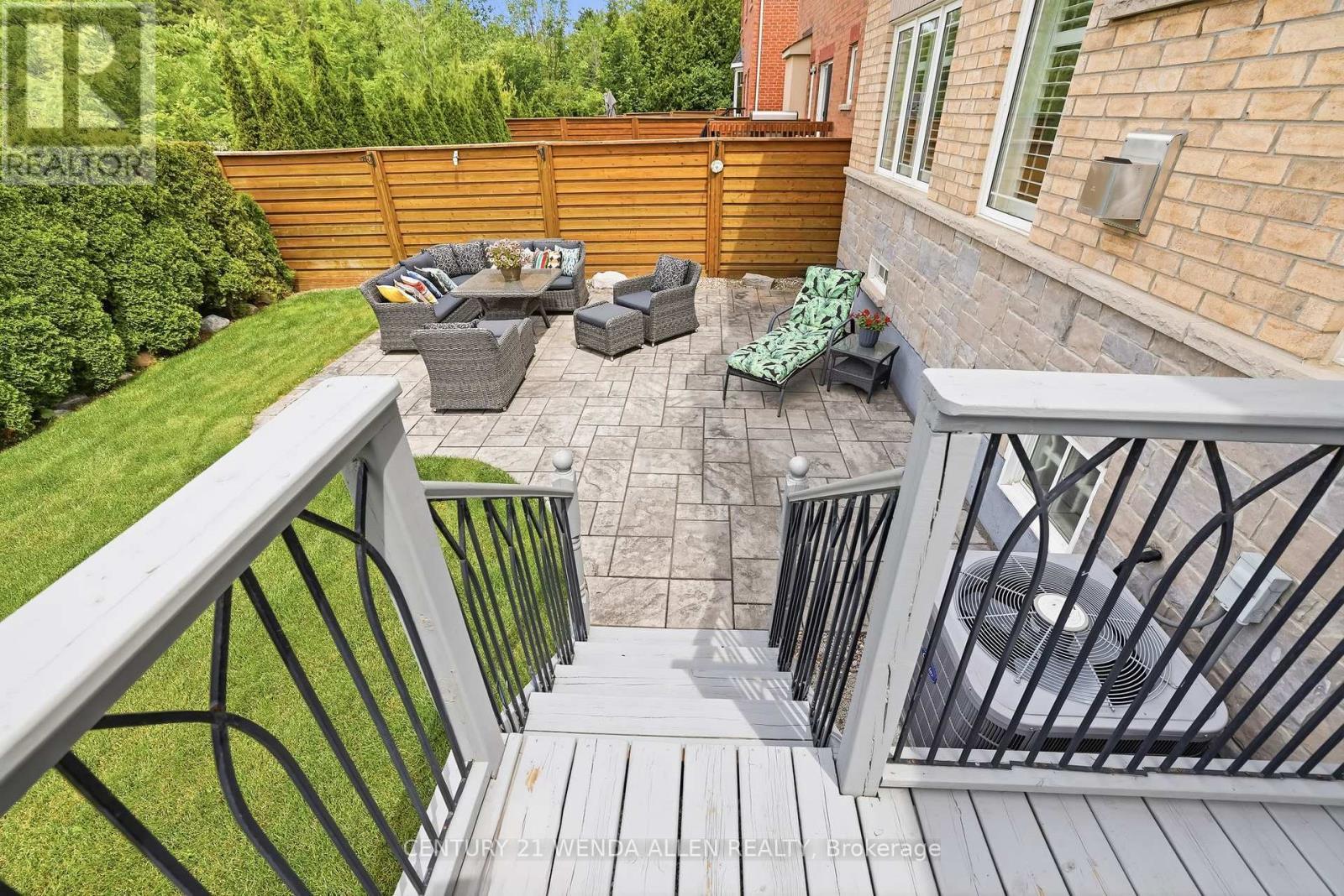 2 Rushlands Crescent, Whitby, ON - Outdoor With Deck Patio Veranda With Exterior