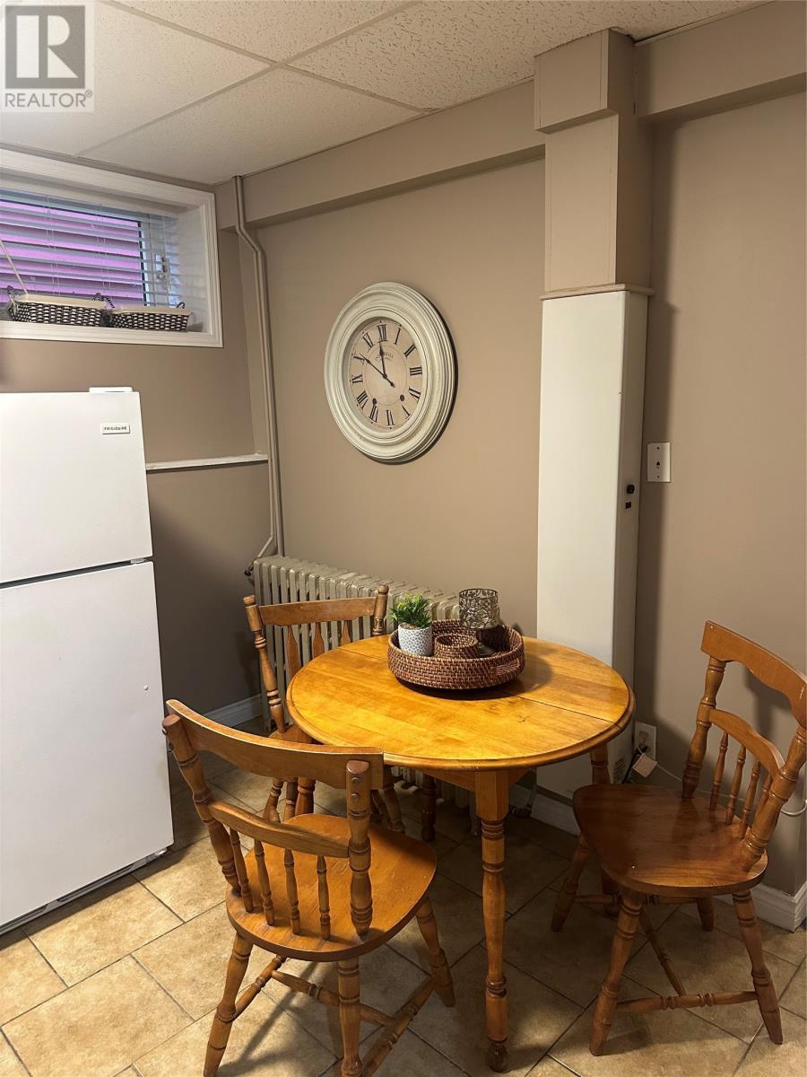 12 Blatch Avenue, St. John'S, NL - Indoor Photo Showing Dining Room