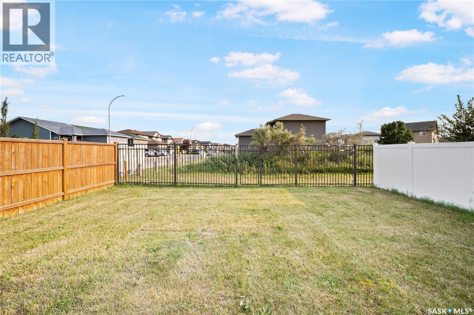 4573 Padwick Road, Regina, SK - Outdoor