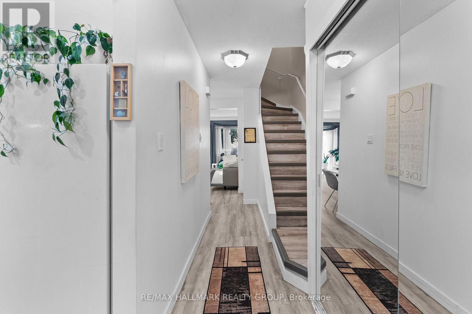 1446 Deavy Way, Ottawa, ON - Indoor