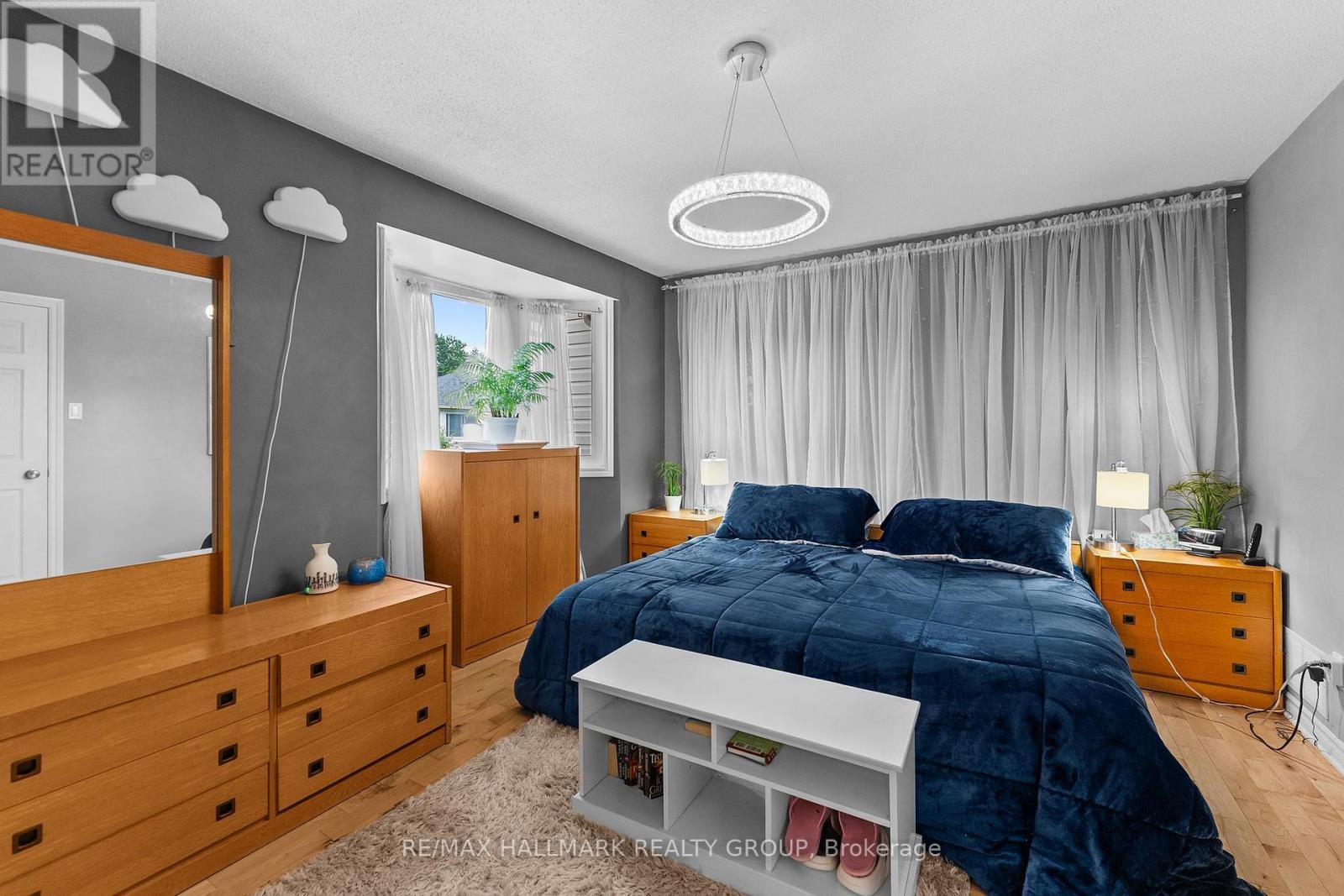 1446 Deavy Way, Ottawa, ON - Indoor Photo Showing Bedroom