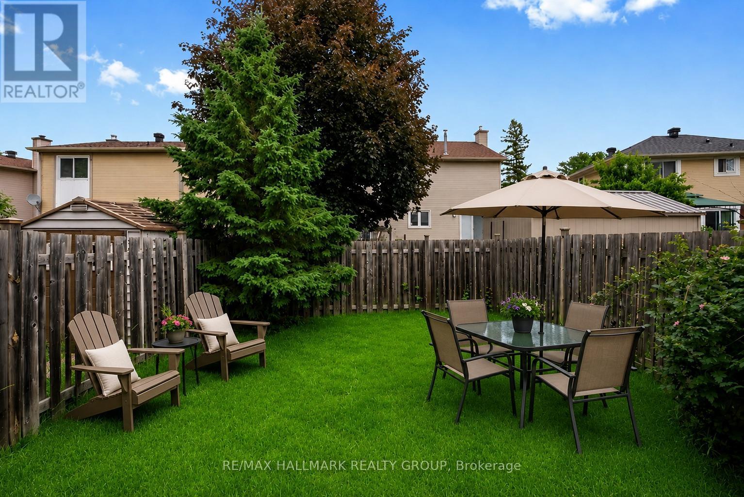 1446 Deavy Way, Ottawa, ON - Outdoor With Backyard