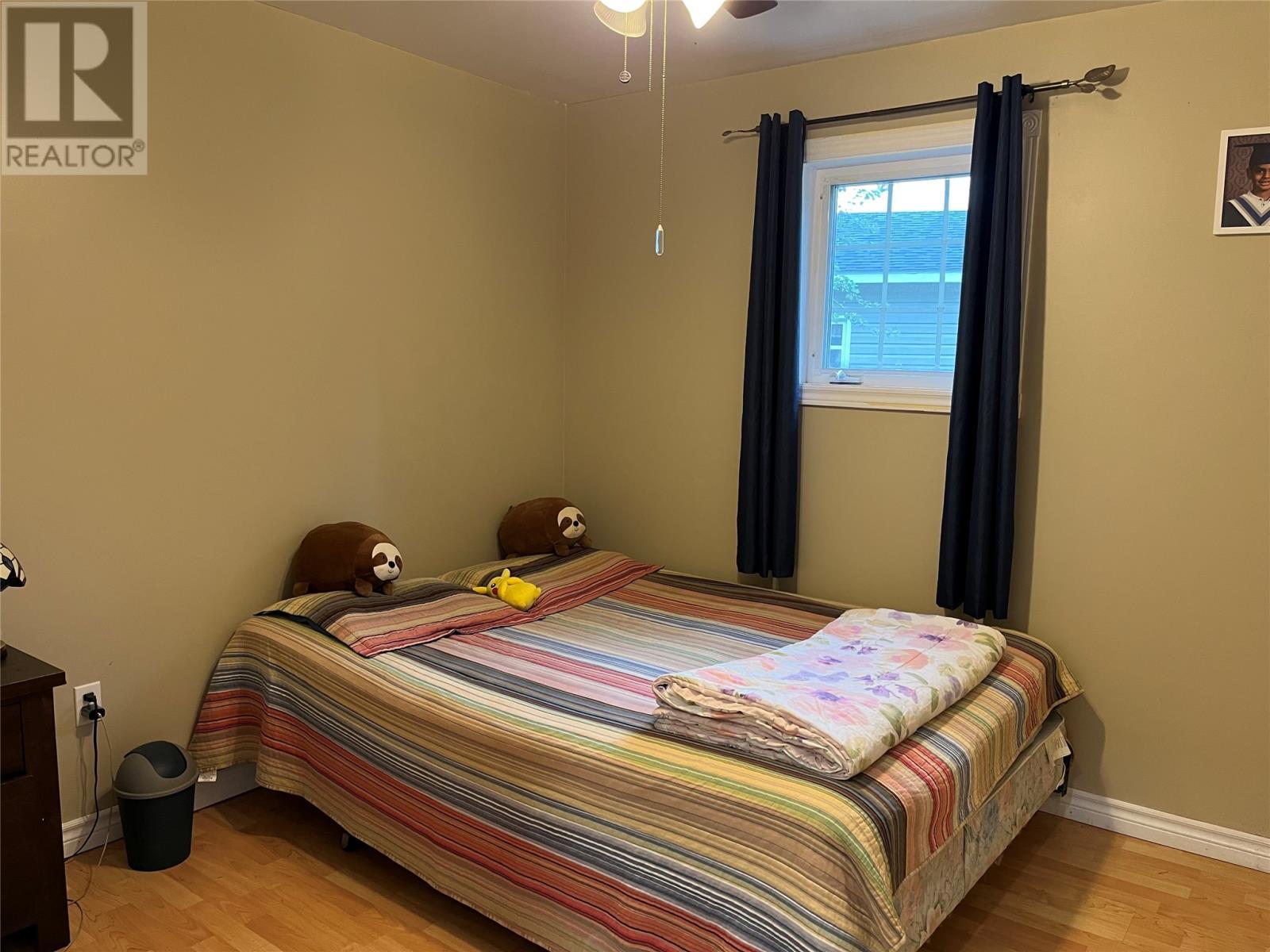 10 Viscount Crescent, Gander, NL