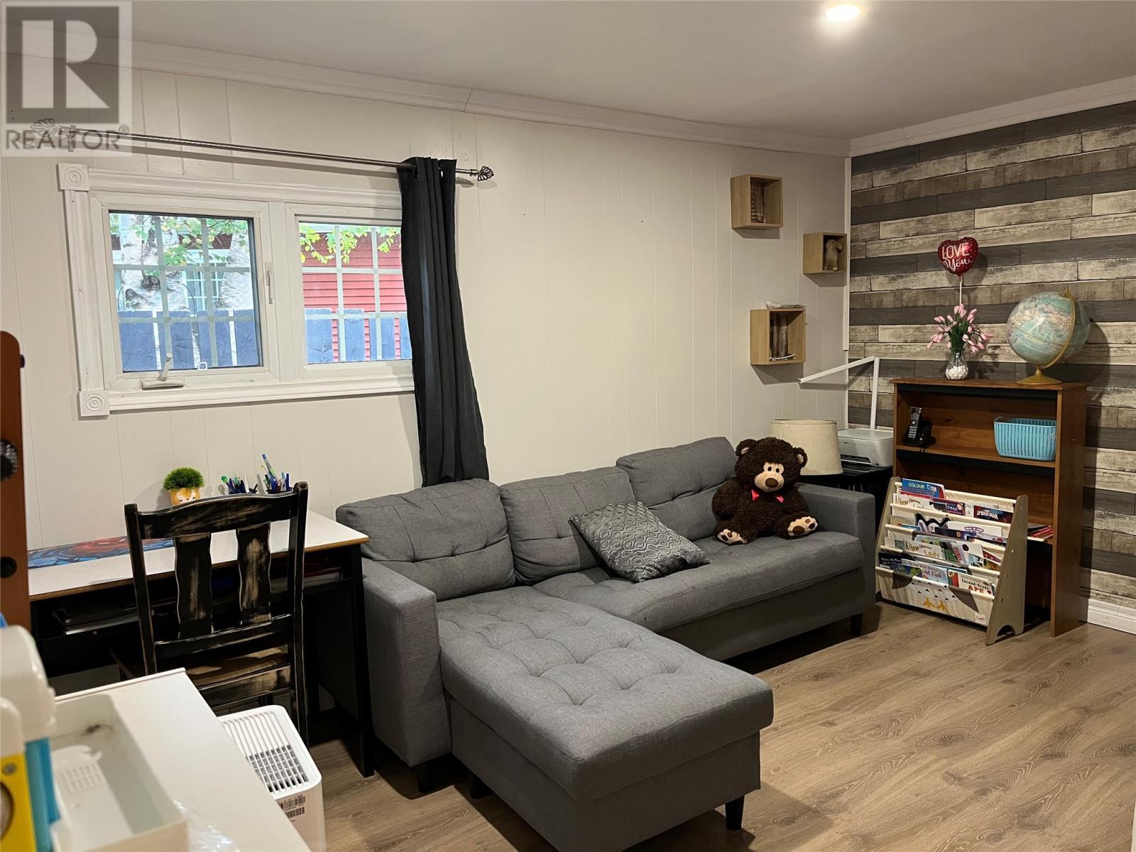 10 Viscount Crescent, Gander, NL