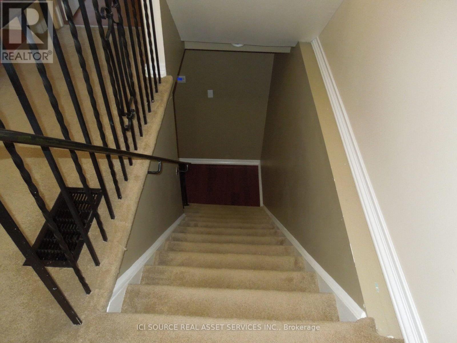 129 Ormond Drive, Oshawa, ON - Indoor Photo Showing Other Room