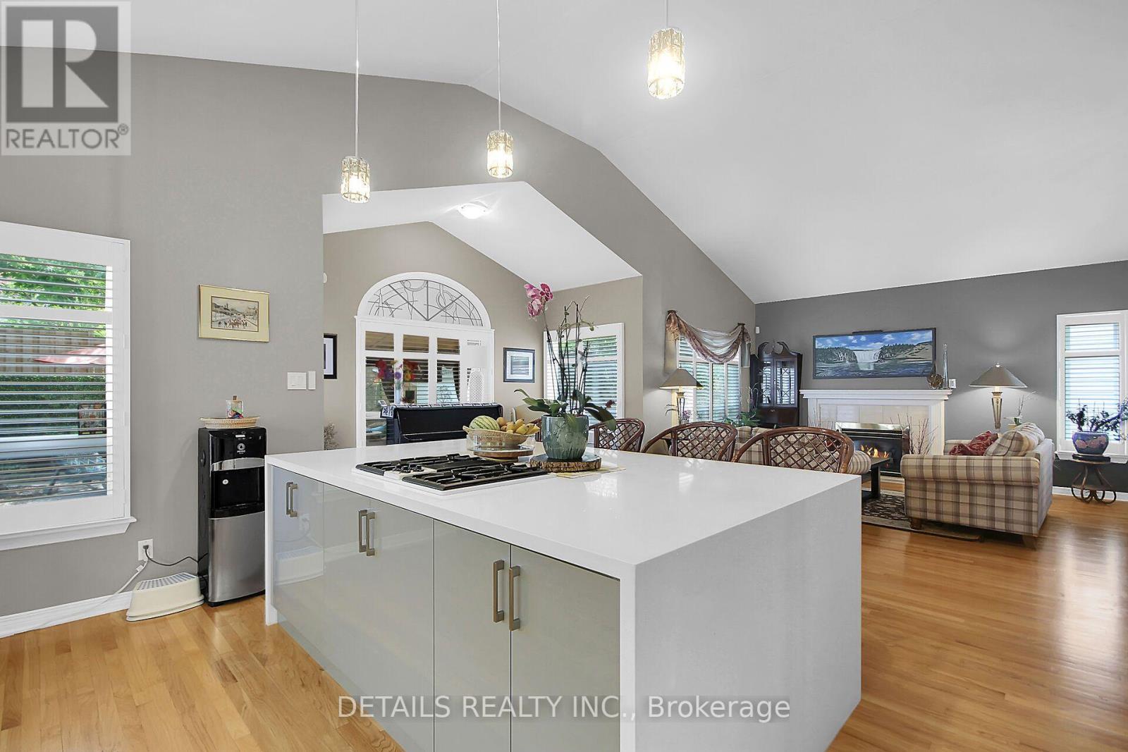 65 Kimberwick Crescent, Ottawa, ON - Indoor