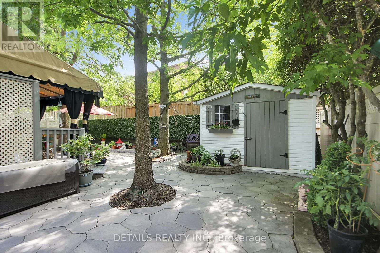 65 Kimberwick Crescent, Ottawa, ON - Outdoor