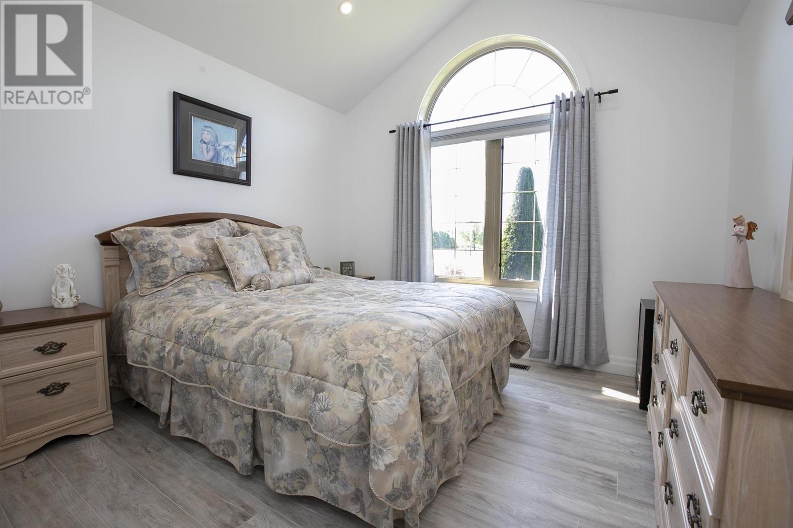 1178 Third Lin, Sault Ste. Marie, ON - Indoor Photo Showing Bedroom