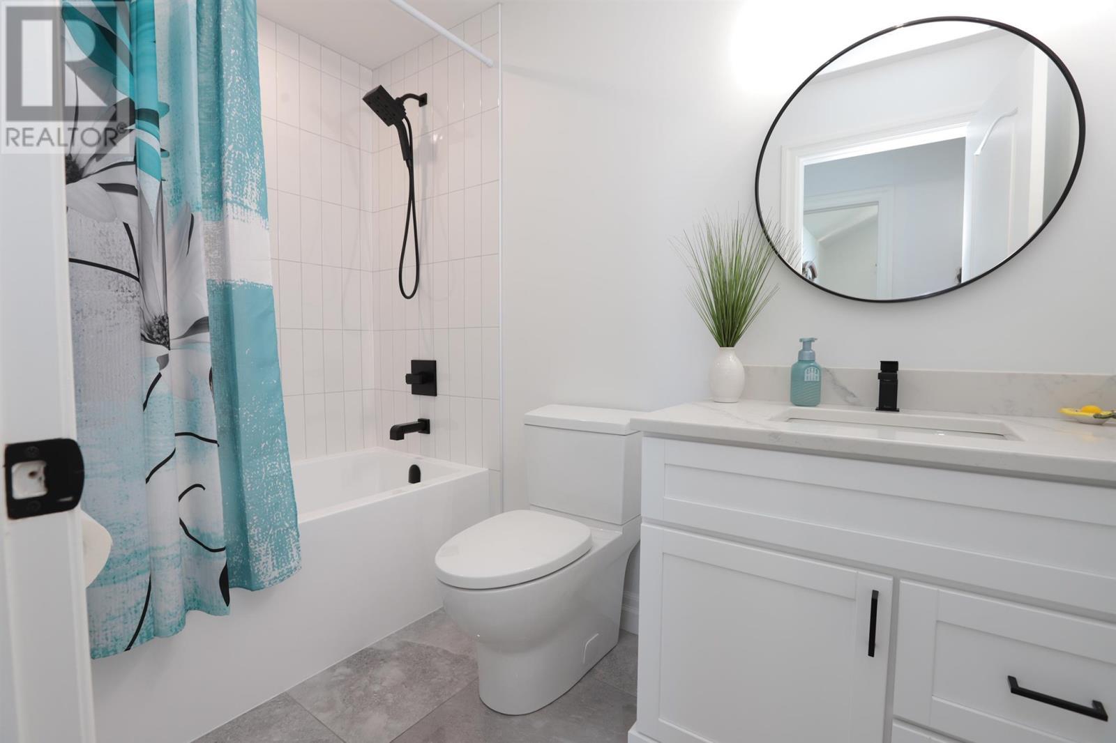 1178 Third Lin, Sault Ste. Marie, ON - Indoor Photo Showing Bathroom