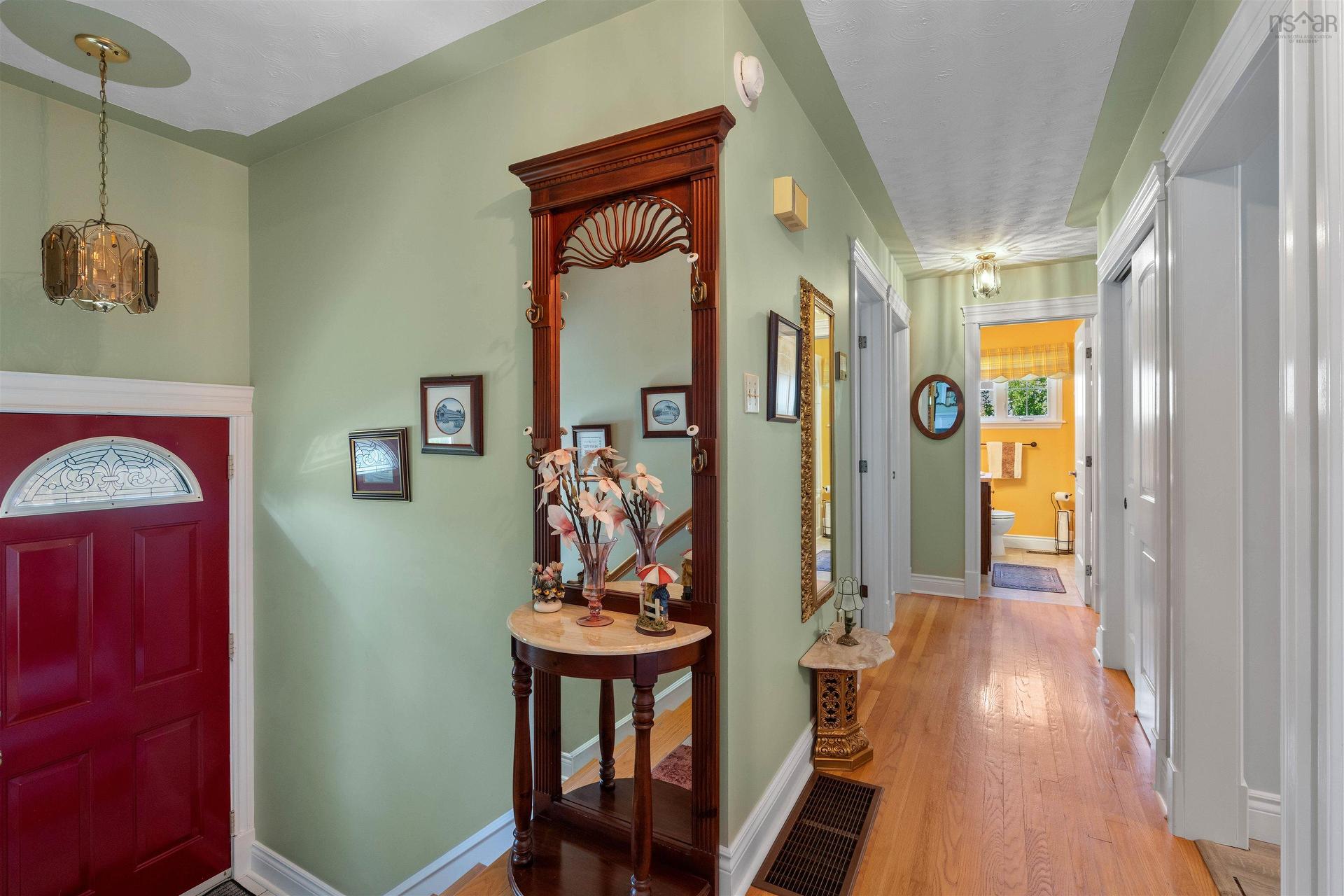 39 Robert Drive, Dartmouth, NS - Indoor Photo Showing Other Room