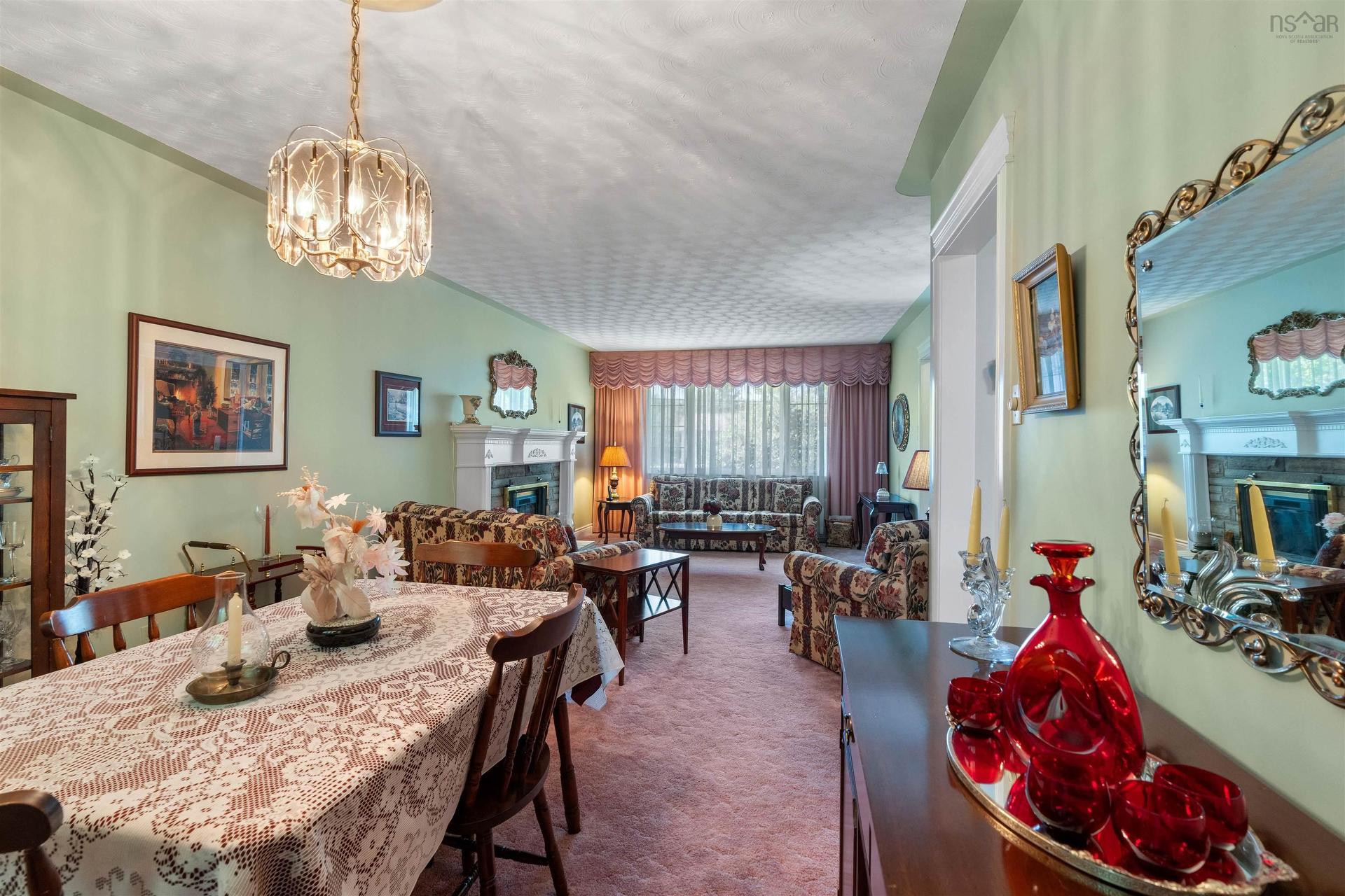 39 Robert Drive, Dartmouth, NS - Indoor Photo Showing Dining Room With Fireplace