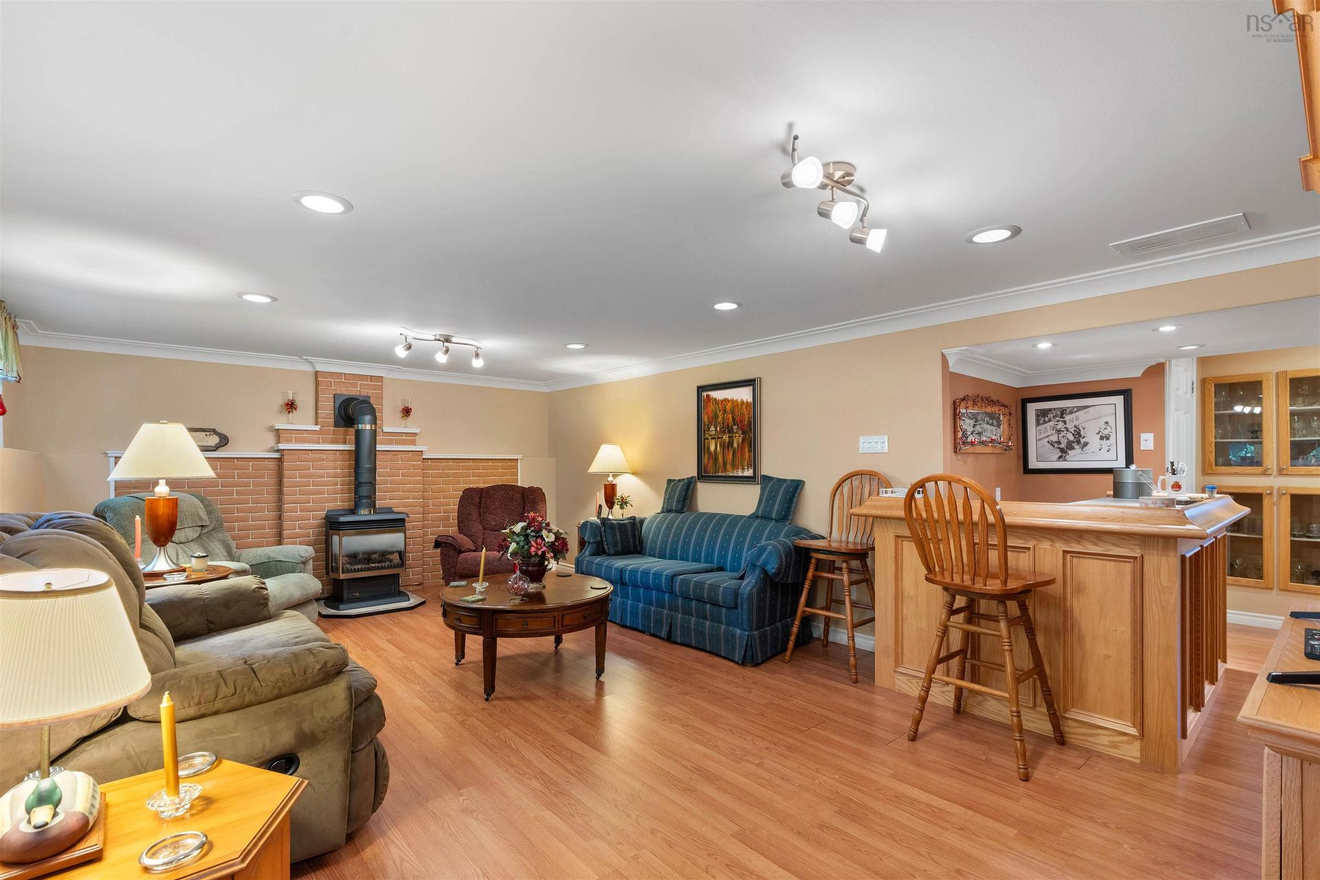 39 Robert Drive, Dartmouth, NS - Indoor Photo Showing Living Room With Fireplace