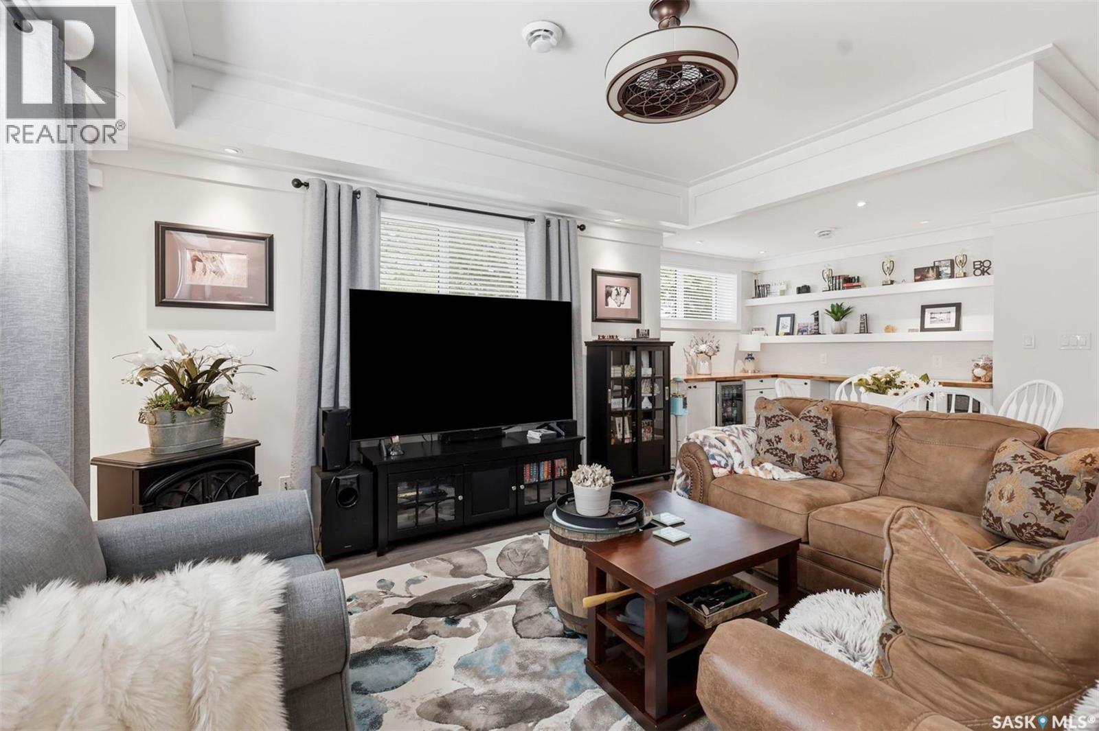 Rural Address / Naismith Acreage, Young, SK - Indoor Photo Showing Living Room