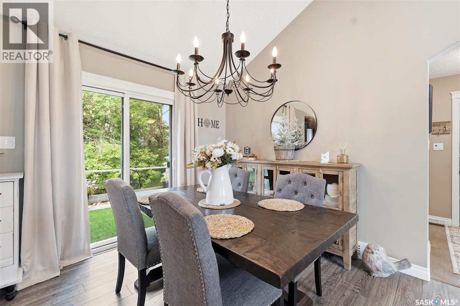 Rural Address / Naismith Acreage, Young, SK - Indoor Photo Showing Dining Room
