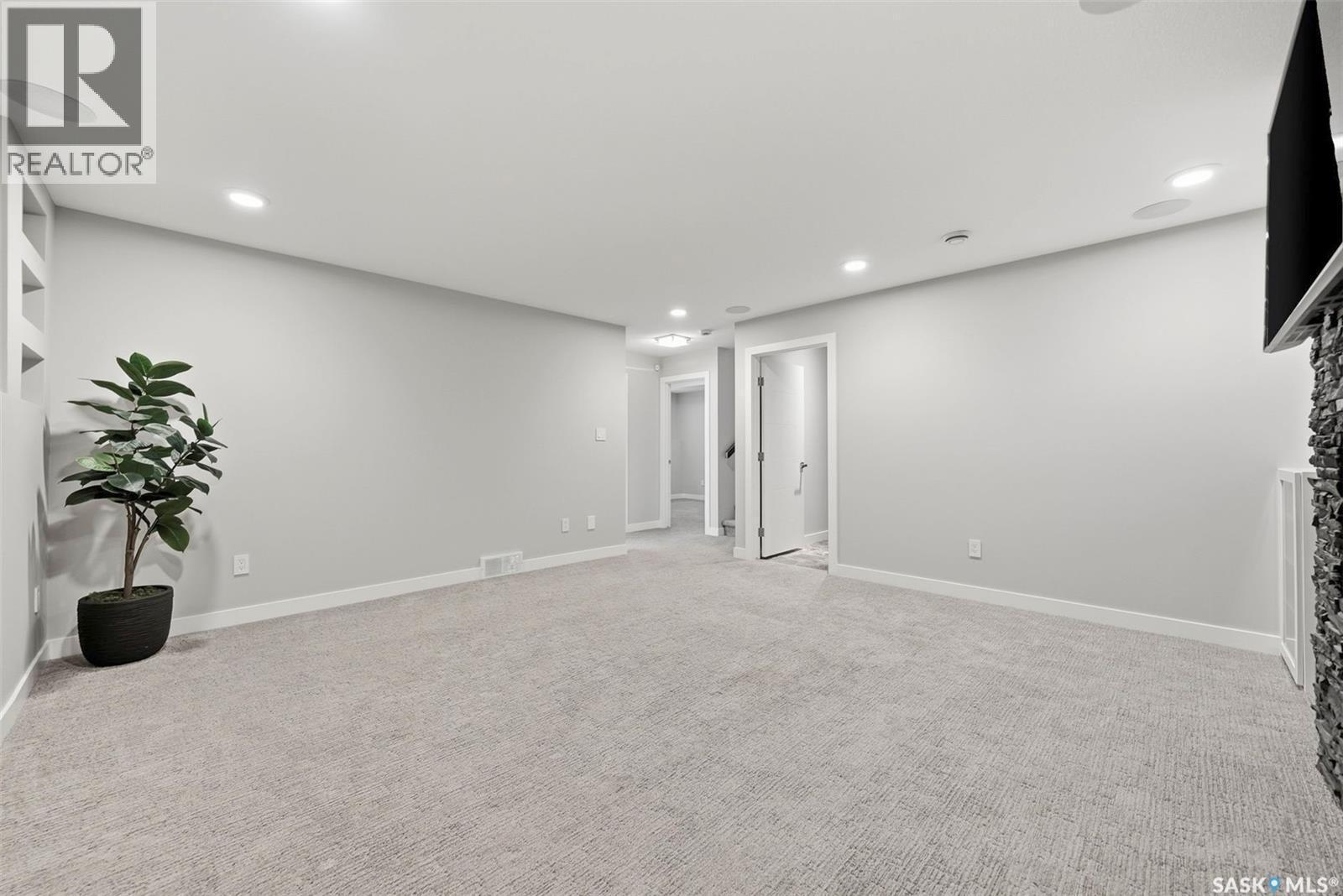 130 Boykowich Bend, Saskatoon, SK - Indoor