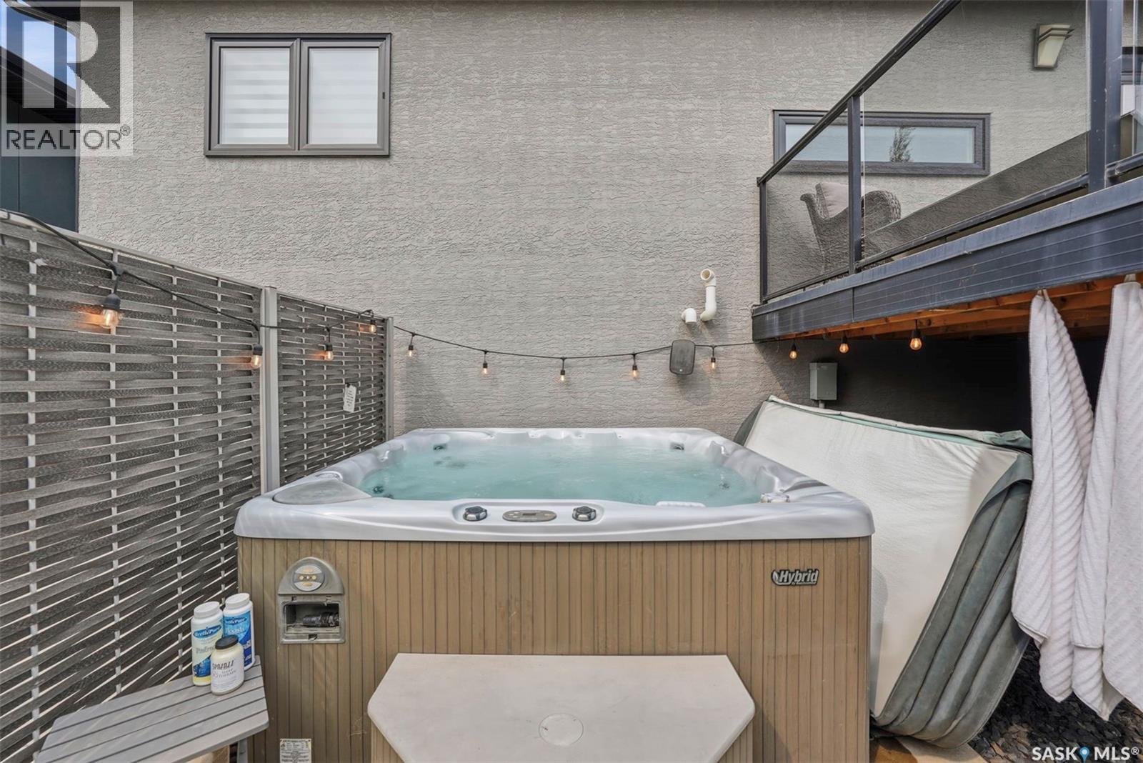 130 Boykowich Bend, Saskatoon, SK - Outdoor With Exterior