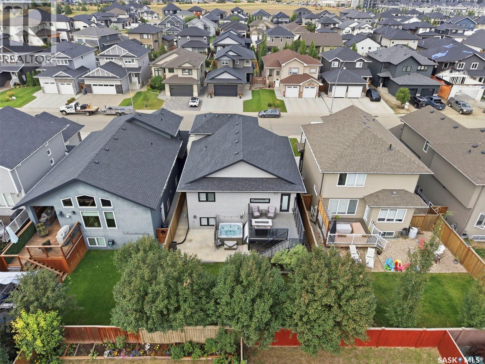 130 Boykowich Bend, Saskatoon, SK - Outdoor