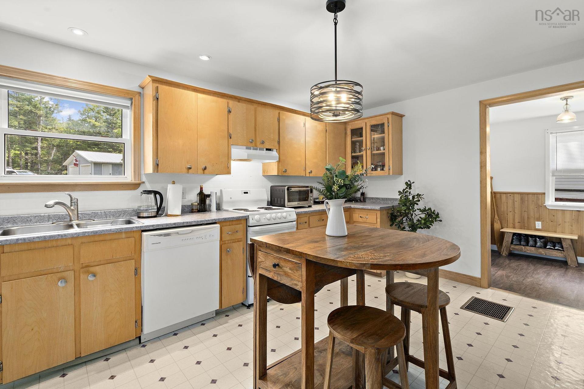 7 Mill Stream Loop, Upper Musquodoboit, NS - Indoor Photo Showing Kitchen With Double Sink
