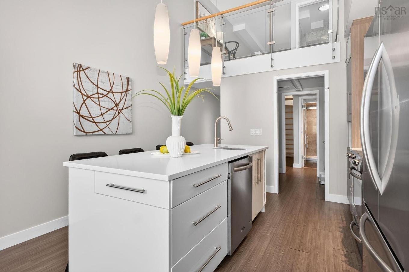 113 5662 Roberts Street, Halifax, NS - Indoor Photo Showing Kitchen