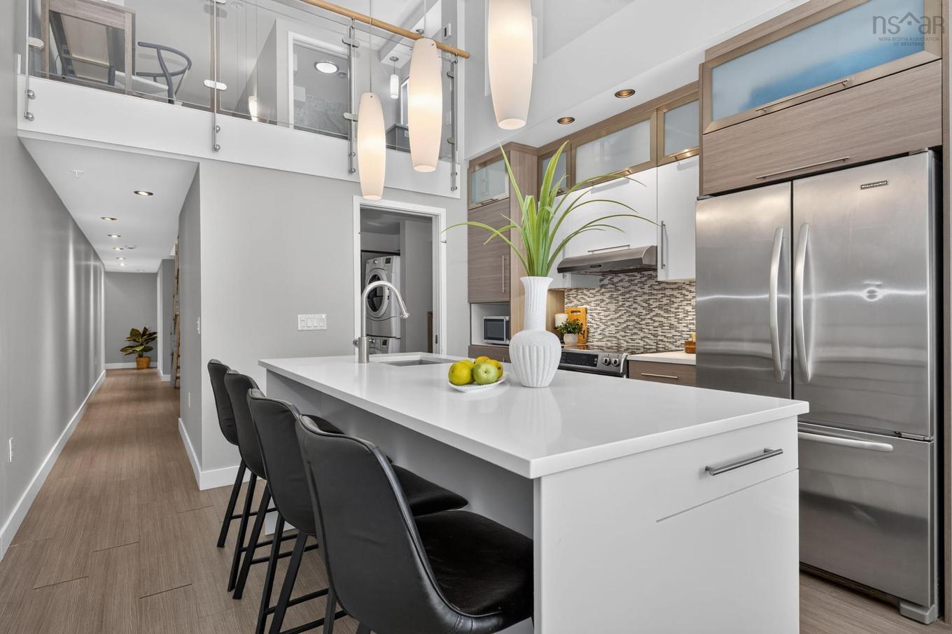 113 5662 Roberts Street, Halifax, NS - Indoor Photo Showing Kitchen With Upgraded Kitchen