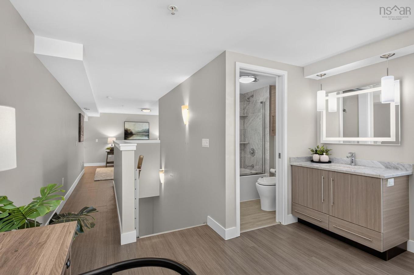113 5662 Roberts Street, Halifax, NS - Indoor Photo Showing Bathroom