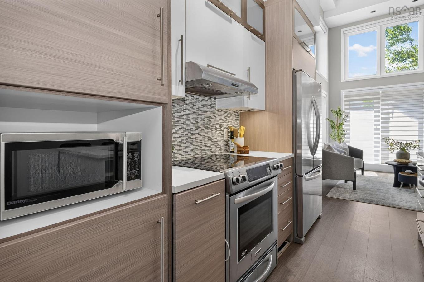 113 5662 Roberts Street, Halifax, NS - Indoor Photo Showing Kitchen With Upgraded Kitchen