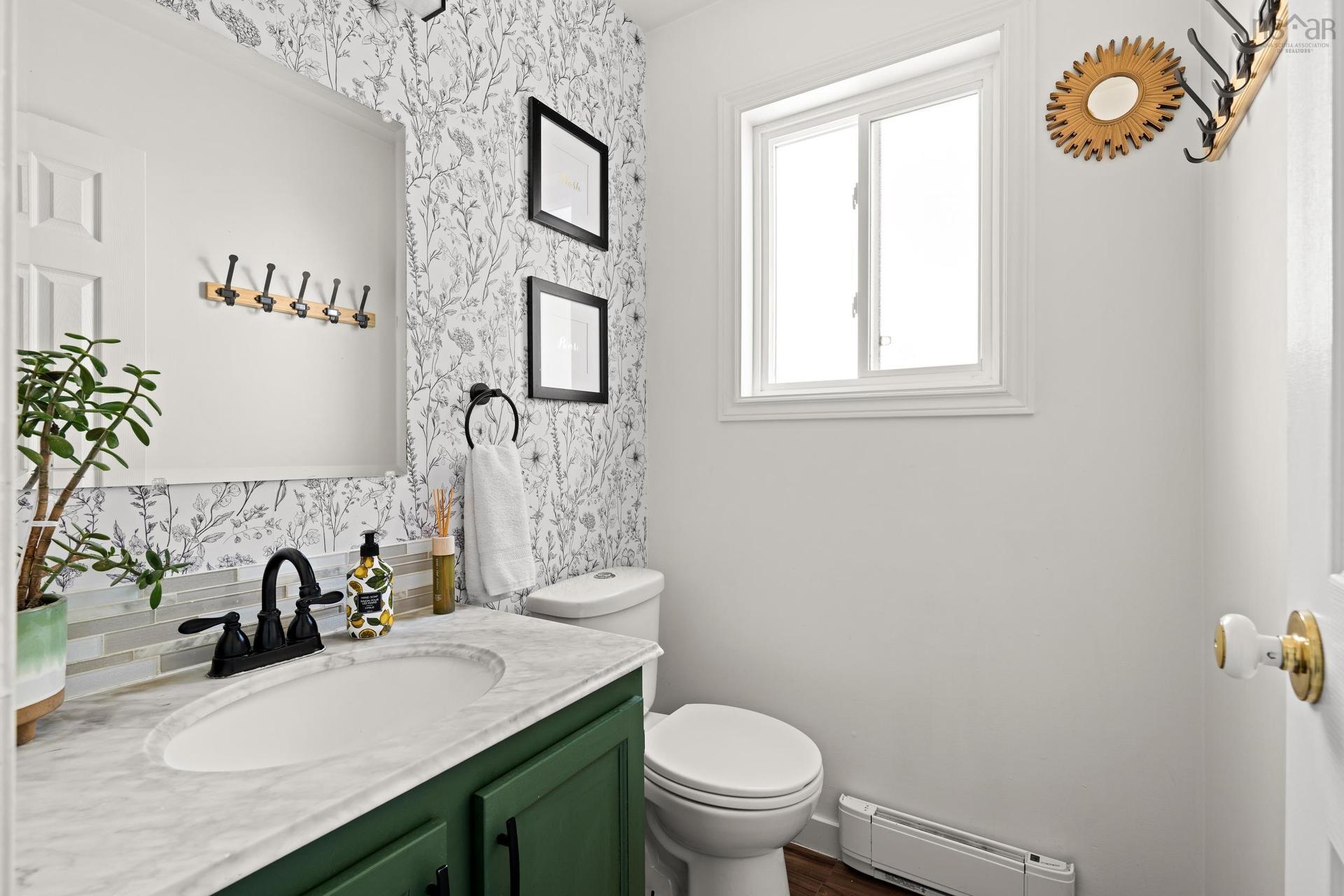 116 Silver Maple Drive Drive, Timberlea, NS - Indoor Photo Showing Bathroom