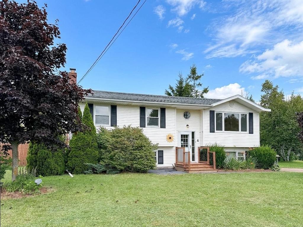 4 Abbey Drive, Charlottetown, PE - Outdoor