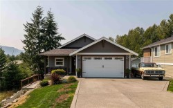 228 Dawn Coe Cres Lake Cowichan, BC V0R 2G0