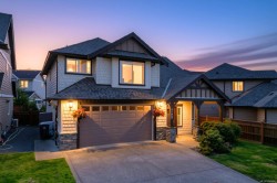 1129 Smokehouse Cres Langford, BC V9C 0M6