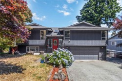 3389 Mary Anne Cres Colwood, BC V9C 3J6