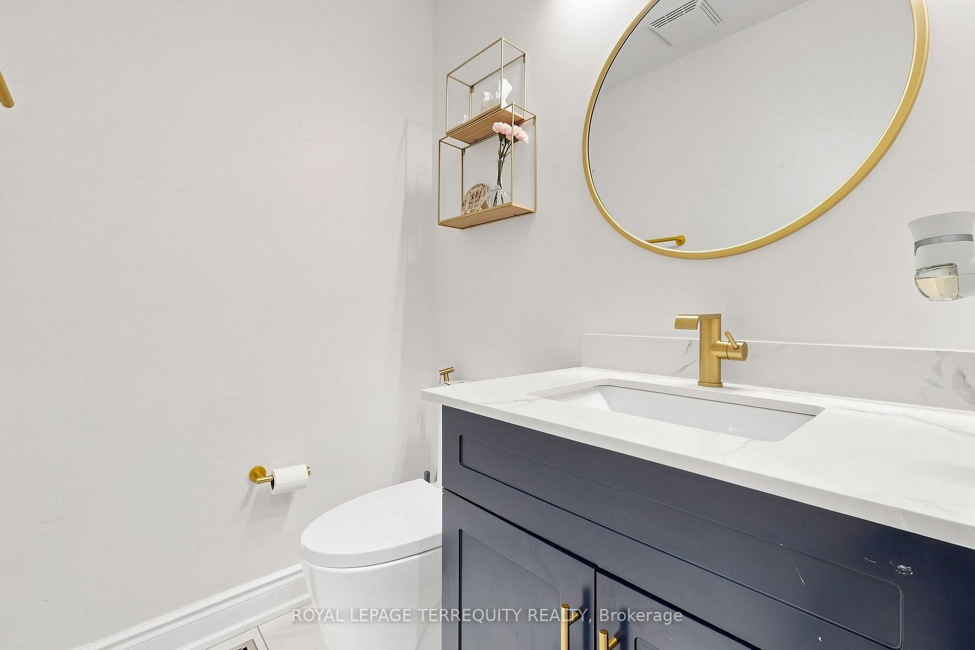 6663 Harlow Road, Mississauga, ON - Indoor Photo Showing Bathroom