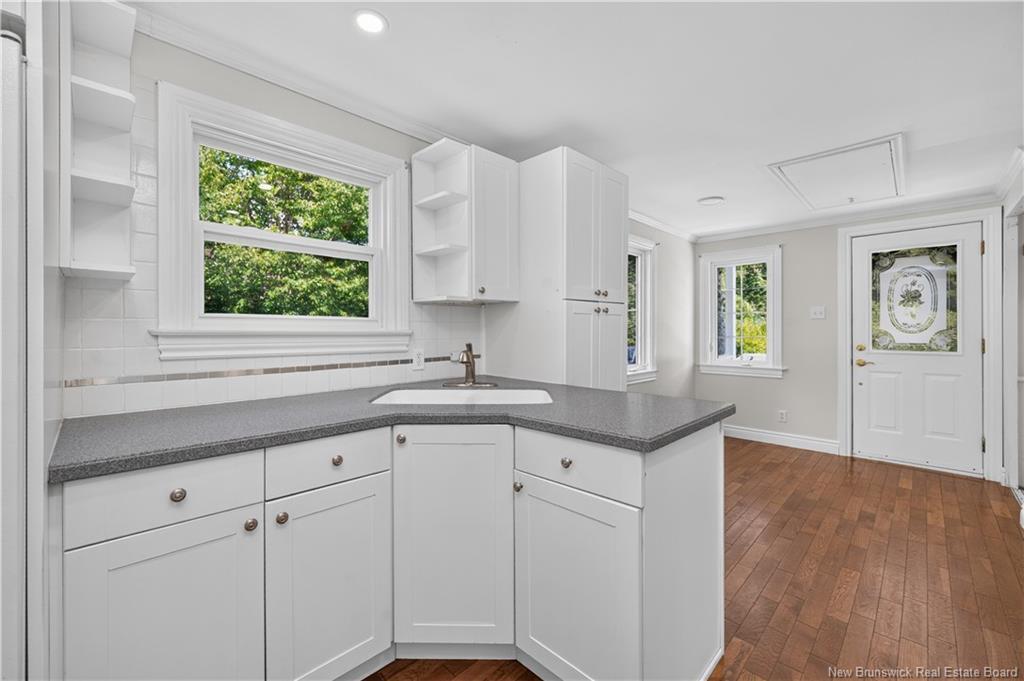 8250 Main, Alma, NB
