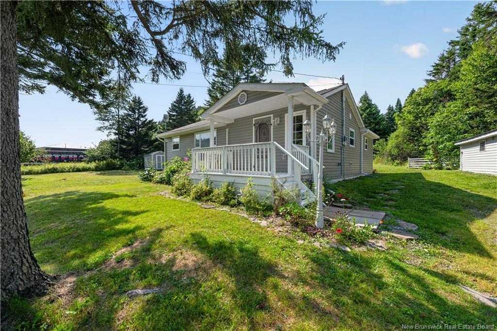 8250 Main, Alma, NB