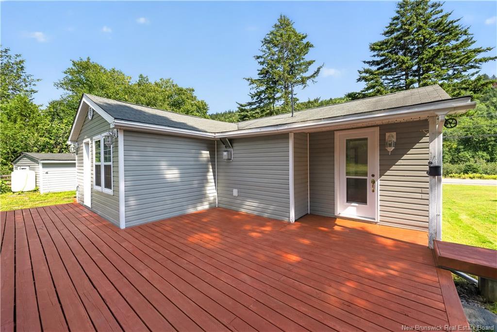 8250 Main, Alma, NB