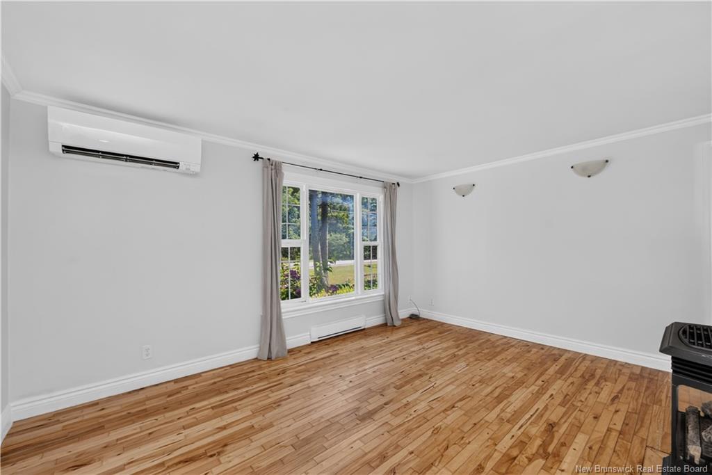 8250 Main, Alma, NB