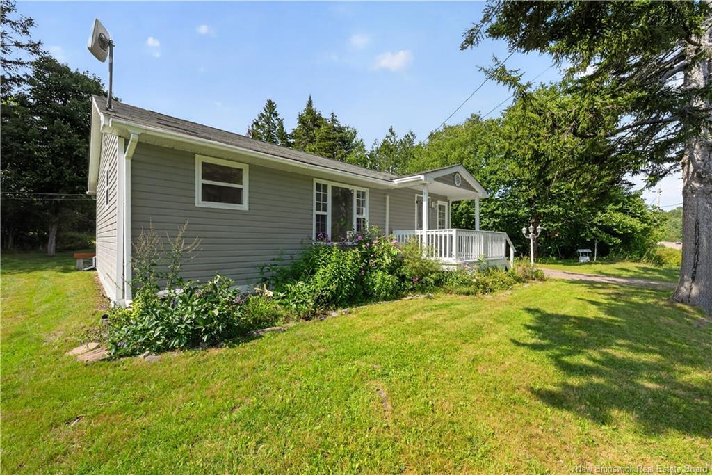 8250 Main, Alma, NB