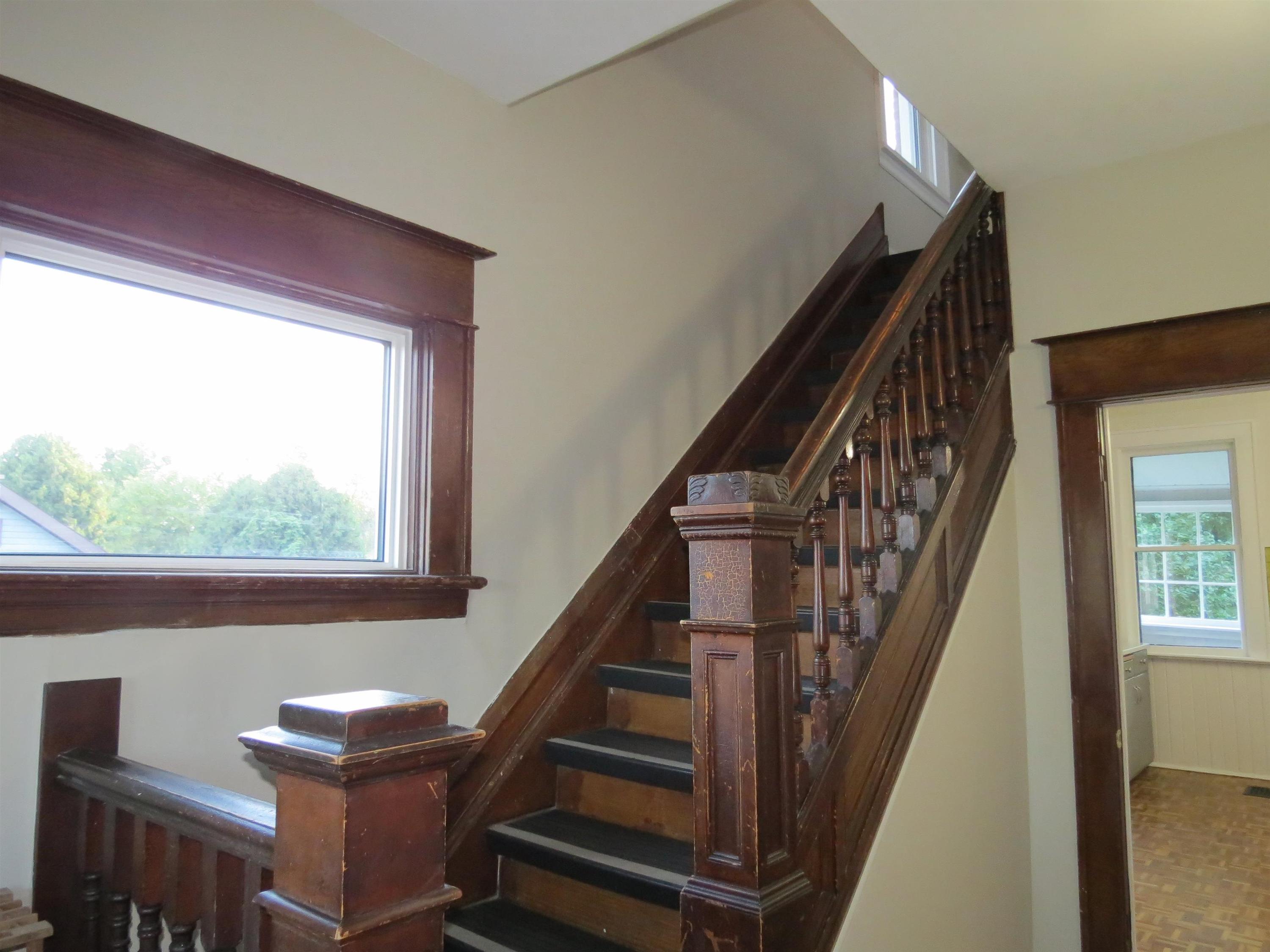 4 Crown Street, Thunder Bay, ON - Indoor Photo Showing Other Room