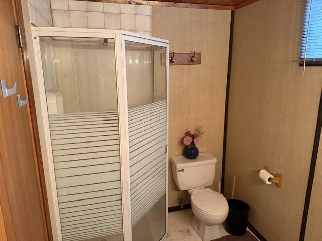 4130 Vanguard Avenue, Thunder Bay, ON - Indoor Photo Showing Bathroom