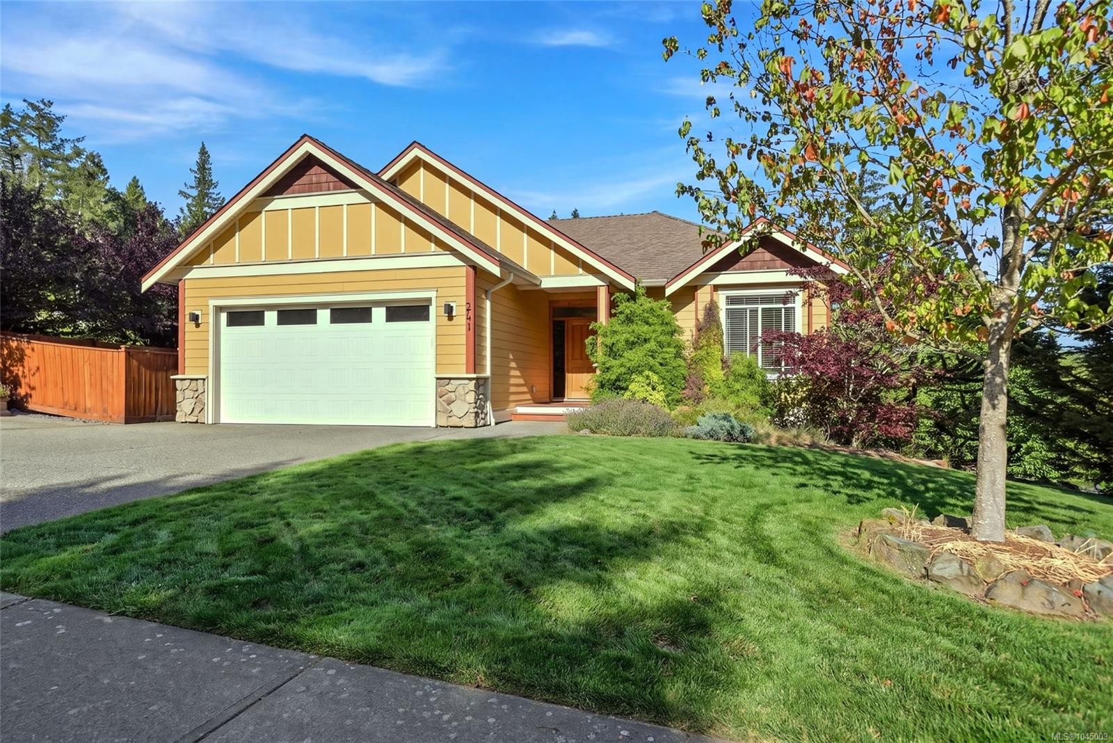 341 Sunny Dr, Nanaimo, BC