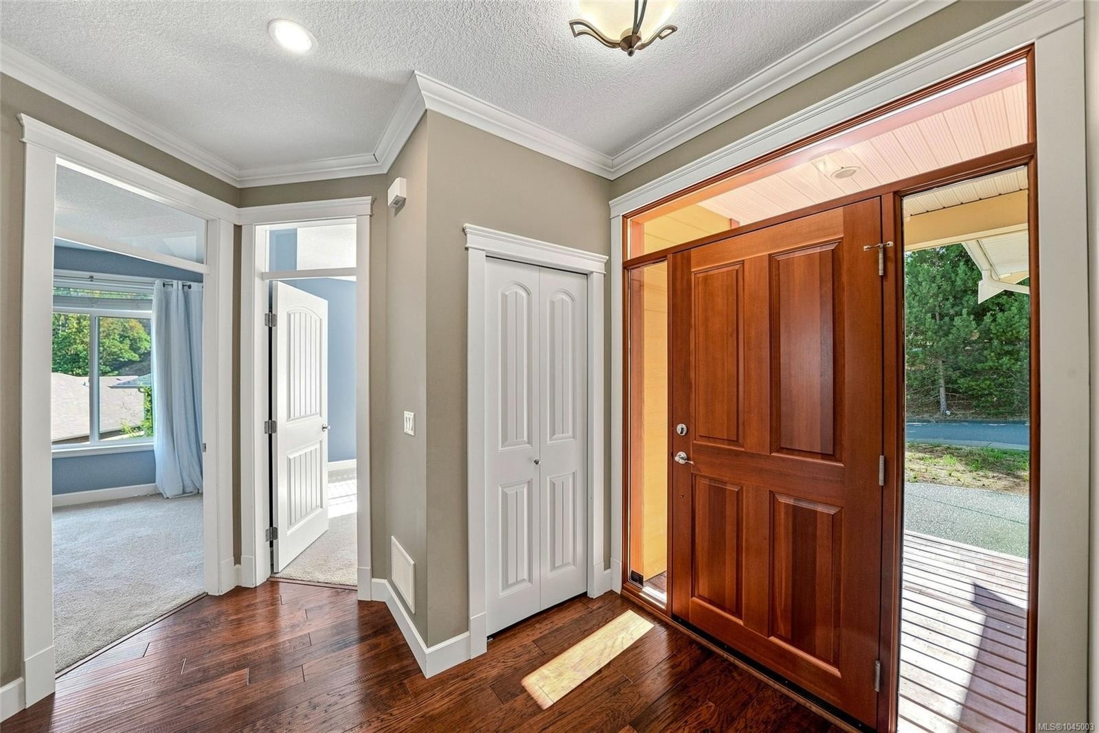 341 Sunny Dr, Nanaimo, BC