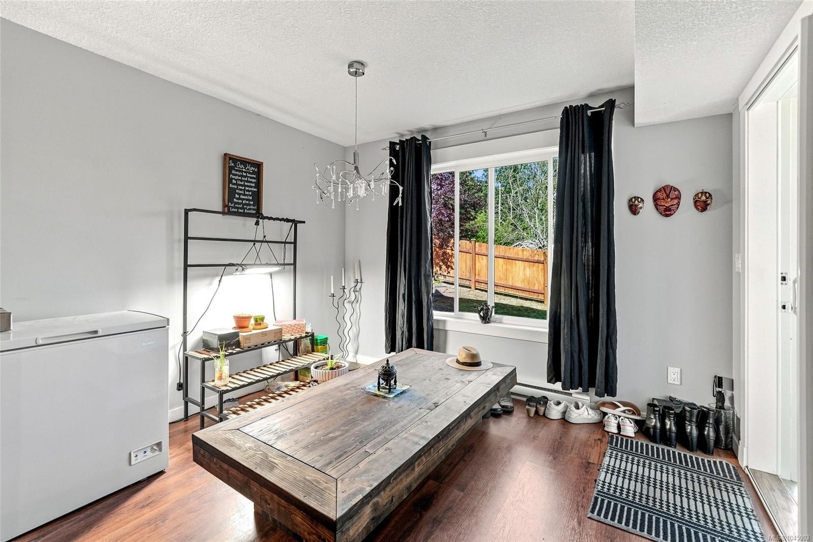 341 Sunny Dr, Nanaimo, BC