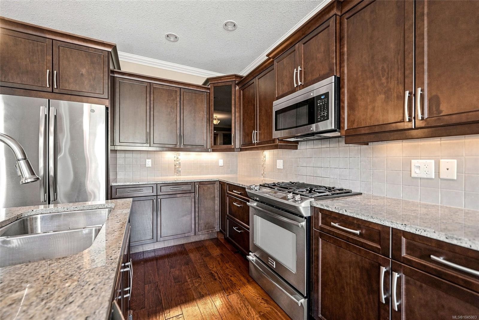 341 Sunny Dr, Nanaimo, BC