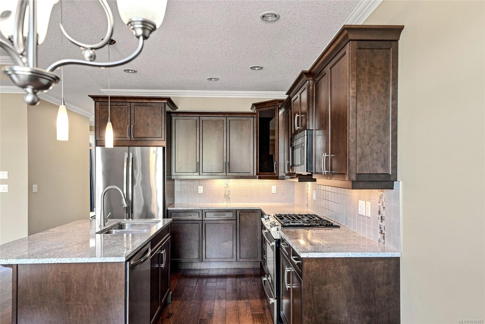 341 Sunny Dr, Nanaimo, BC