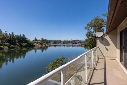 #3-67 Gorge Rd WESTSaanich, BC V9A 1L9