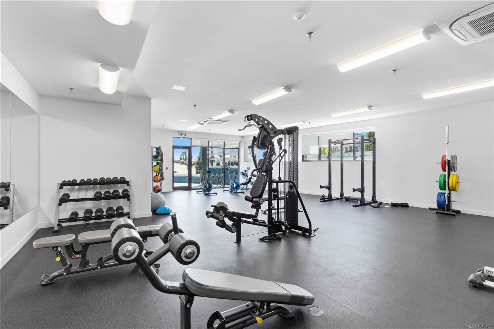#206-2461 Gateway Rd, Langford, BC - Indoor Photo Showing Gym Room