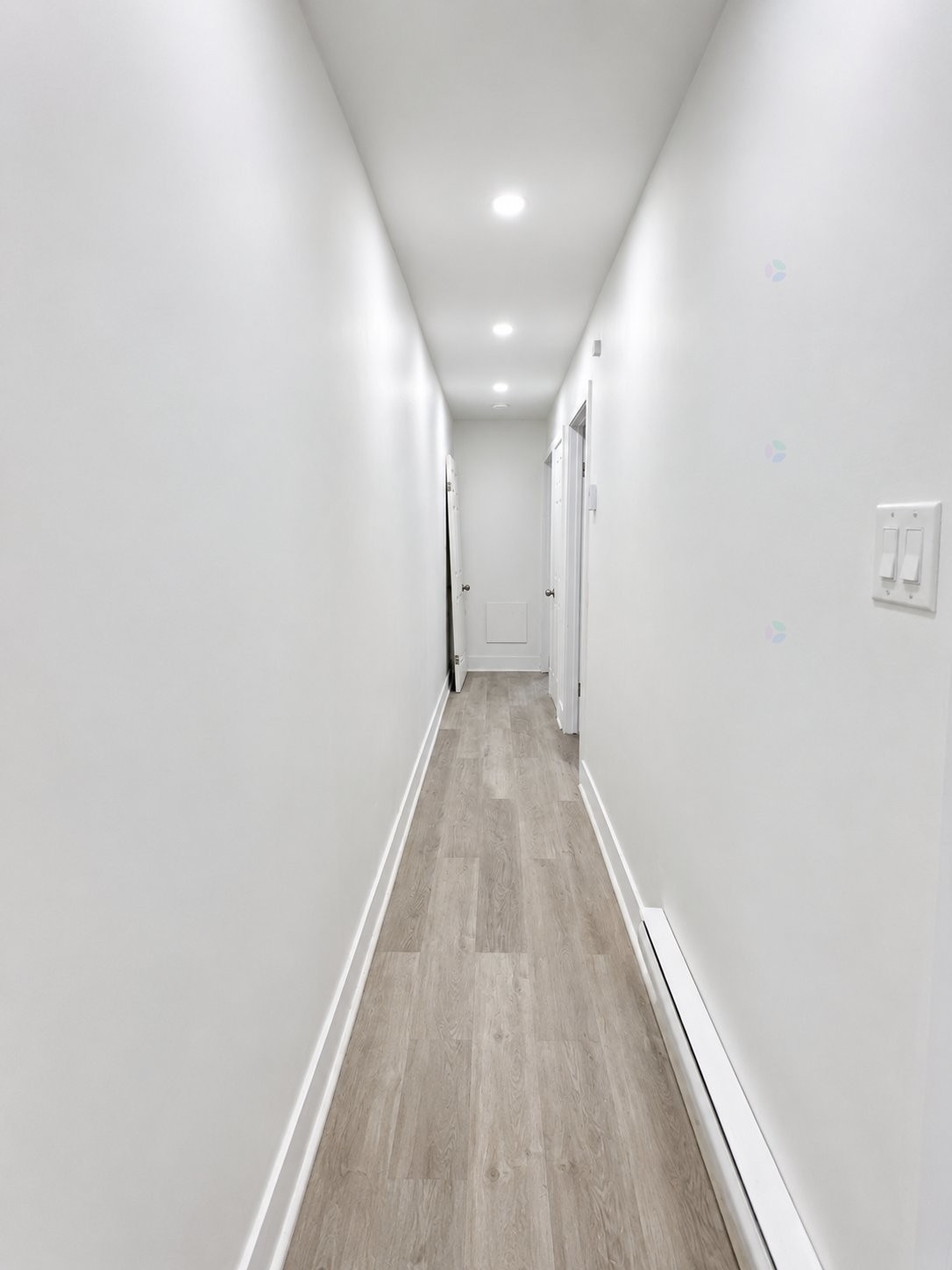 Corridor - 2-9130 Rue St-Urbain, Montréal (Ahuntsic-Cartierville), QC - Indoor Photo Showing Other Room