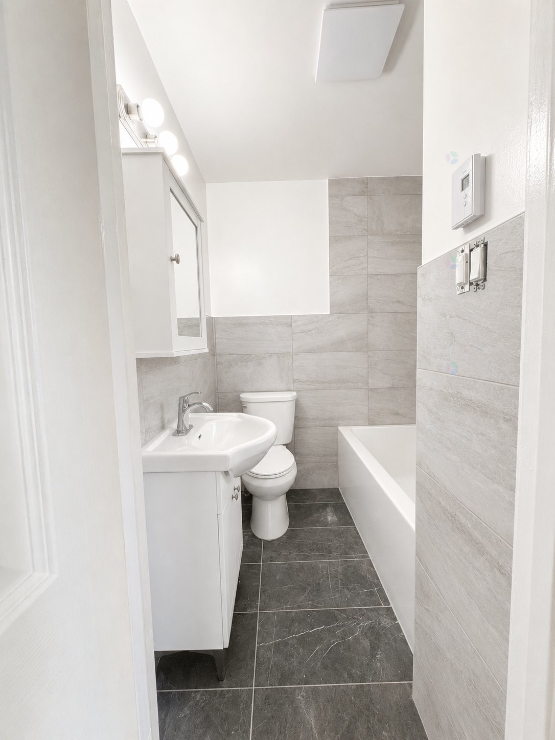 Salle de bains - 2-9130 Rue St-Urbain, Montréal (Ahuntsic-Cartierville), QC - Indoor Photo Showing Bathroom